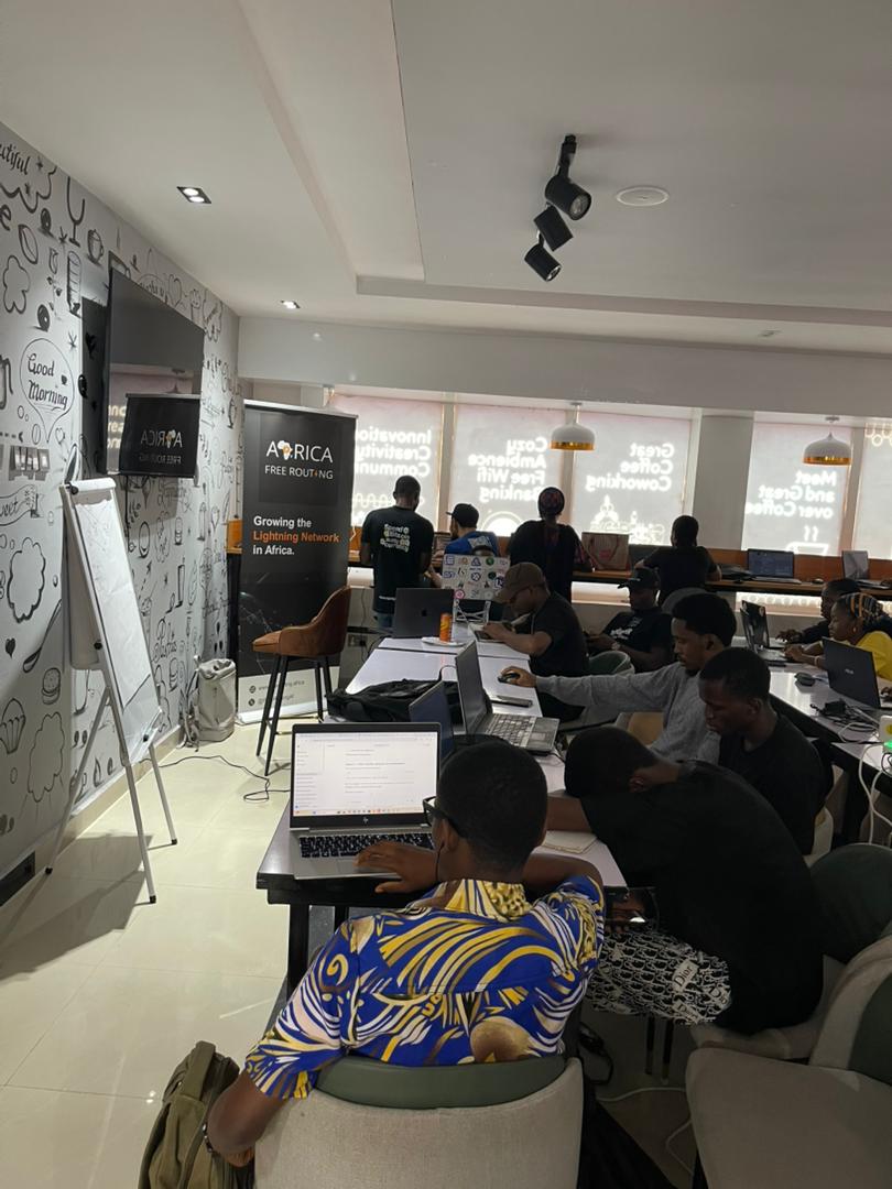 Bitcoin_Pidgin's tweet image. Bitcoin Pidgin dey live for Day 4 of Uyo Lightning Developer Bootcamp.

The conversation just dey hot dey go. Continue to follow us for more update. 

#bitcoinpidgin #bitcoindevelopers