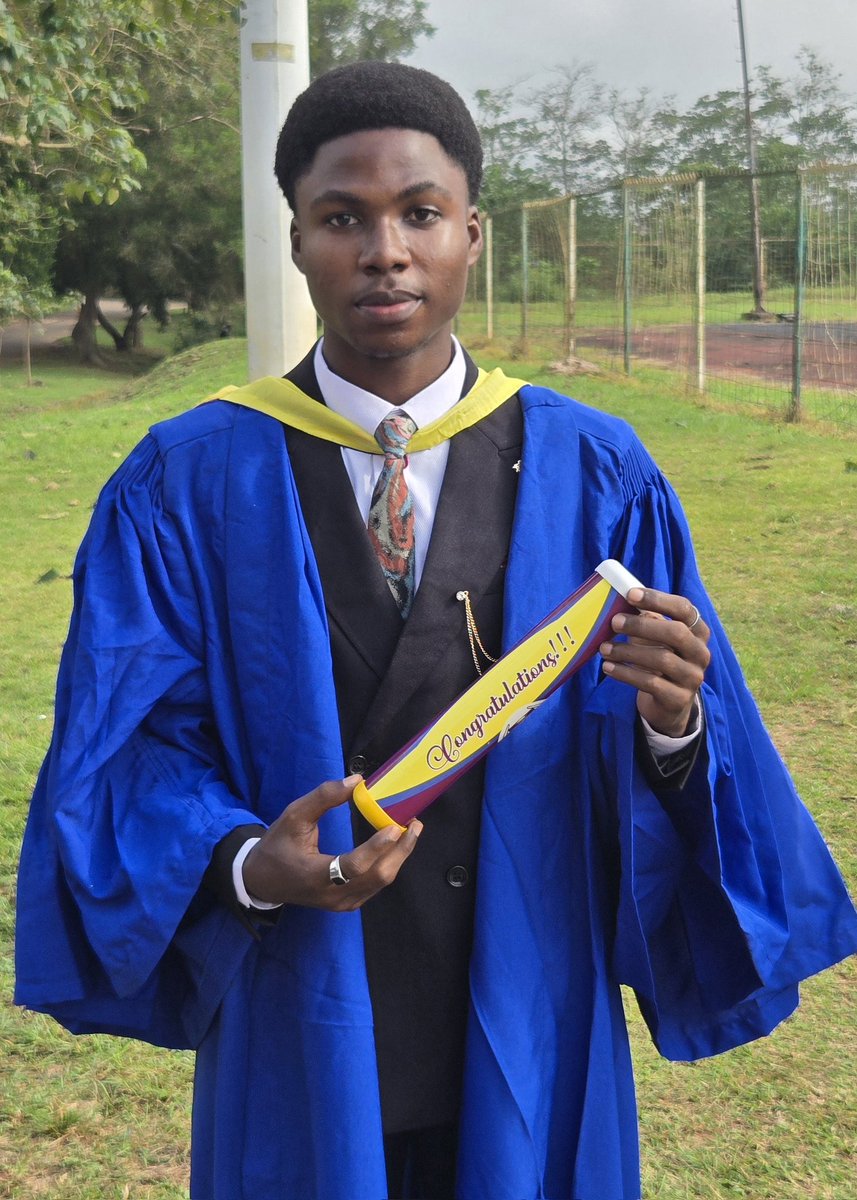 DefiGizmo's tweet image. From “just aiming for a first class” to 𝗕𝗲𝘀𝘁 𝗚𝗿𝗮𝗱𝘂𝗮𝘁𝗶𝗻𝗴 𝗦𝘁𝘂𝗱𝗲𝗻𝘁, Information and Communication Engineering, Federal University of Technology Akure 🙃🎓
 𝟰.𝟴𝟬/𝟱.𝟬𝟬 𝗖𝗚𝗣𝗔