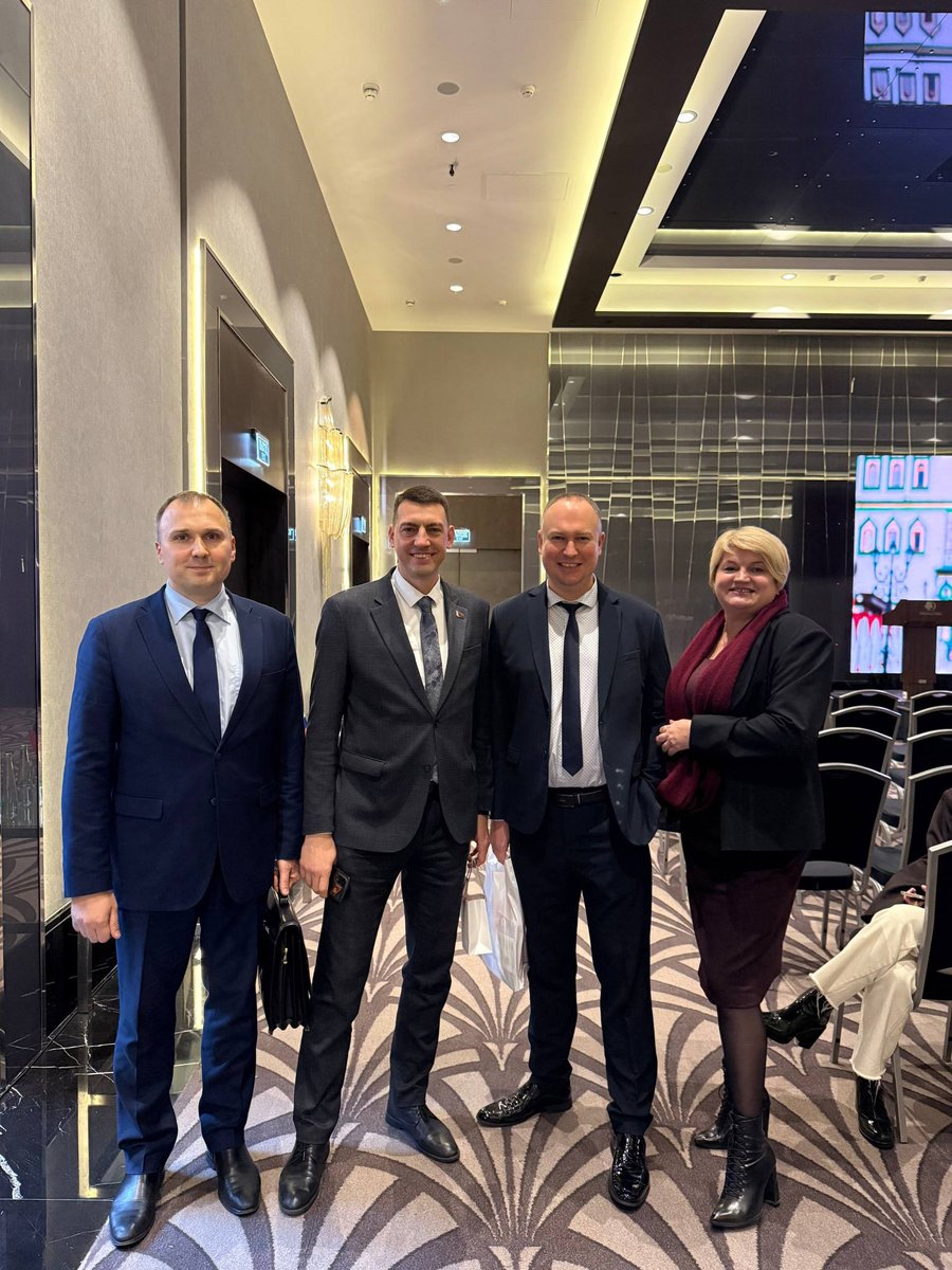 up_uin's tweet image. Сегодня Москва приехала в Минск! 🚀 В отеле DoubleTree by Hilton Комитет по туризму города Москвы провел масштабную бизнес-миссию. Цель — вдохновить, удивить и укрепить партнерство между туристическим бизнесом двух столиц и белорусских регионов 
#МоскваМинск #Туризм #БизнесМиссия