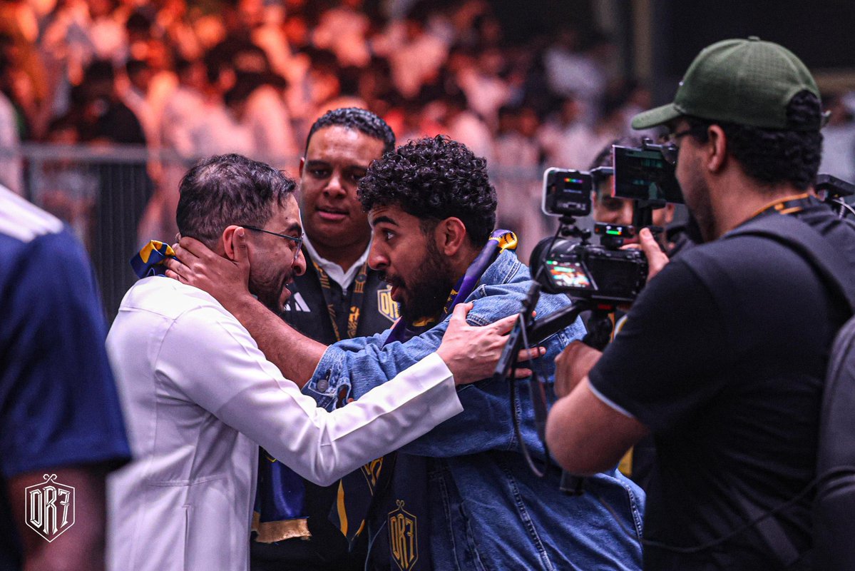 باذن الله راح تكرر اليوم مع الكاس 💙