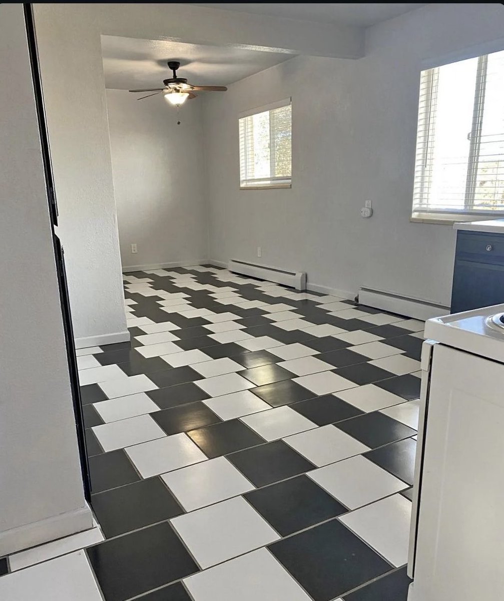 Just got done doing this tile floor for a customer. One of my favorites!