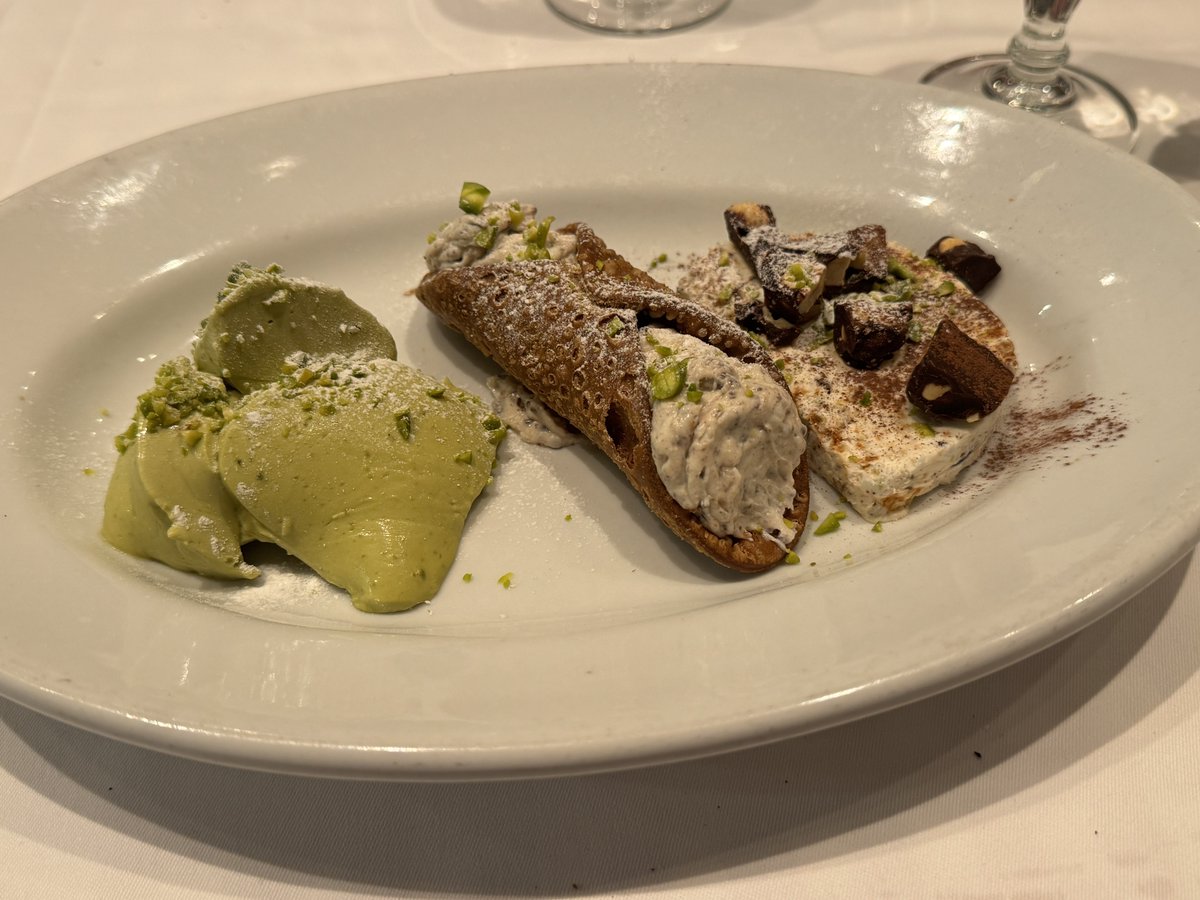 ぱんなこった様 気絶するかと思ったくらい美味い神のパンナコッタ食べて、気持ち良