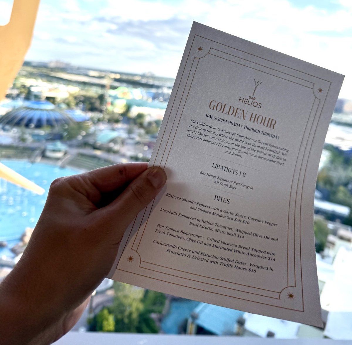 ThemeParkShark's tweet image. 🚨 NEW OFFERING: Bar Helios at Universal Helios Grand Hotel is now offering HAPPY HOUR! 🥂 “Golden Hour” is offered Monday-Thursday 4pm-5:30pm with food and drink specials! Perfect spot to enjoy Epic views!