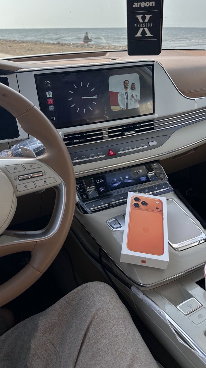 أُسامة. tweet media