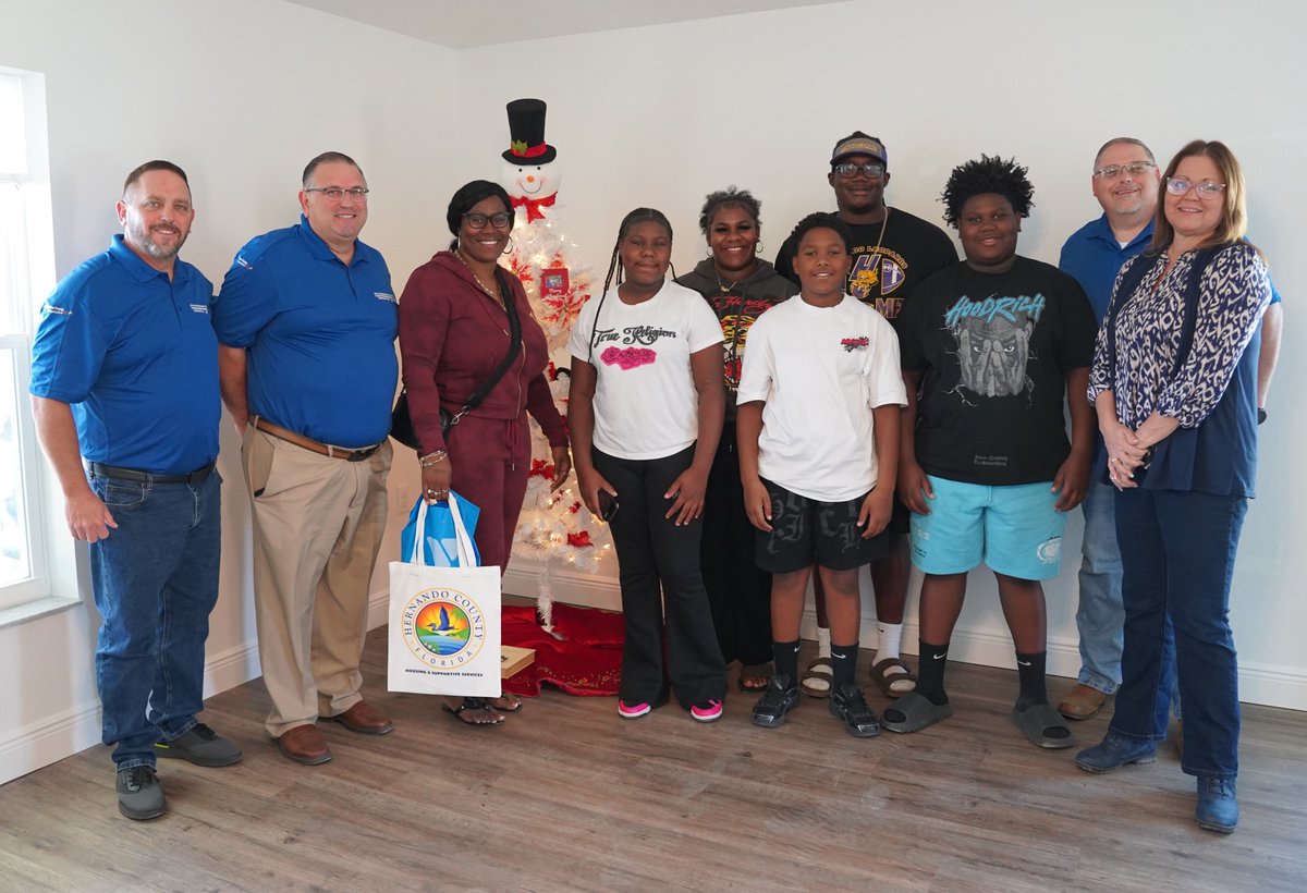 WRECCoop's tweet image. Home for the Holidays! 🎄✨

WREC proudly sponsored a new home for the Woods family through You Thrive in Hernando County! 

Today we celebrated their dedication, complete with a Christmas tree. 💙 Building generational wealth &amp;amp; stronger communities! #YouThriveFL #WREC

#wreccoop
