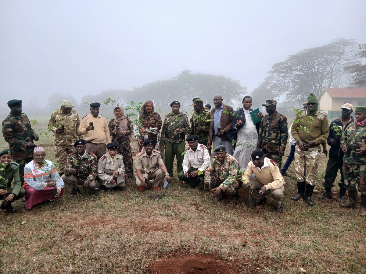 gbhalakhe's tweet photo. A tree planting initiative at the SKM Primary school this morning accompanied by the County Commissioner and other heads of Department.  Marsabit targets to Plant 200M trees annually to fulfill the 15B target by 2032. Thank you team https://t.co/64I7eGcyN8