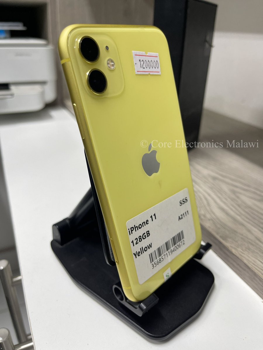 CoreMalawi's tweet image. Buy Apozi iPhone 11 (Yellow) | Apple A13 Bionic (7 nm+) | 4GB RAM | 128GB Internal Storage | 6.1” Liquid Retina Display | 3110mAh Battery | Dual 12MP Camera | Face ID | Going at K1,195,000.00 | Contact: 0995 47 01 74
#coreelectronicsmalawi #Apple #iphone11 #yellow