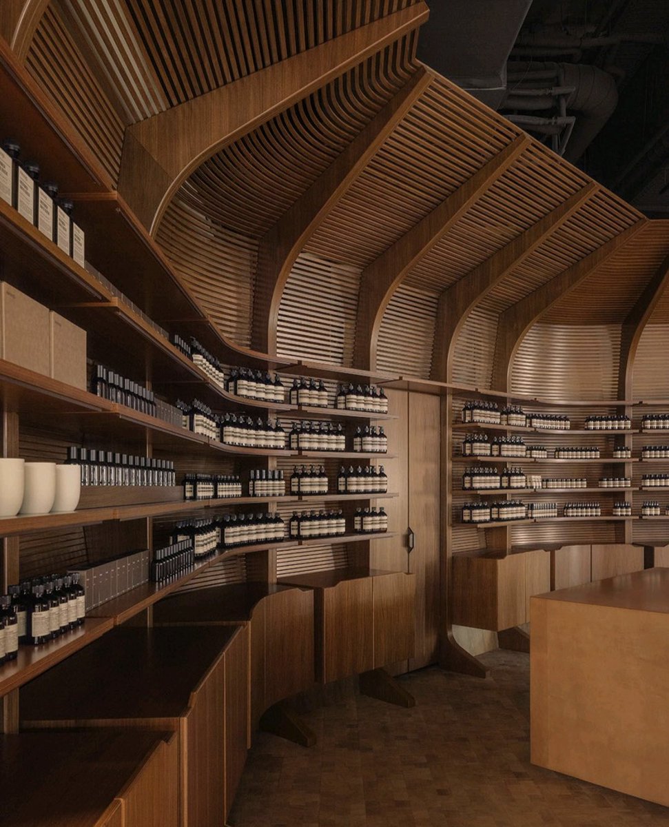 cppluxury's tweet image. AESOP opens new boutique in Hamburg at Westfield Hamburg-Überseequartier

#Aesop #Hamburg #WestfieldHamburg #luxurybeauty #luxuryfragrances #luxuryperfumes #luxury #fragrances #luxuryskincare #luxuryretail #luxuryboutique @aesopskincare