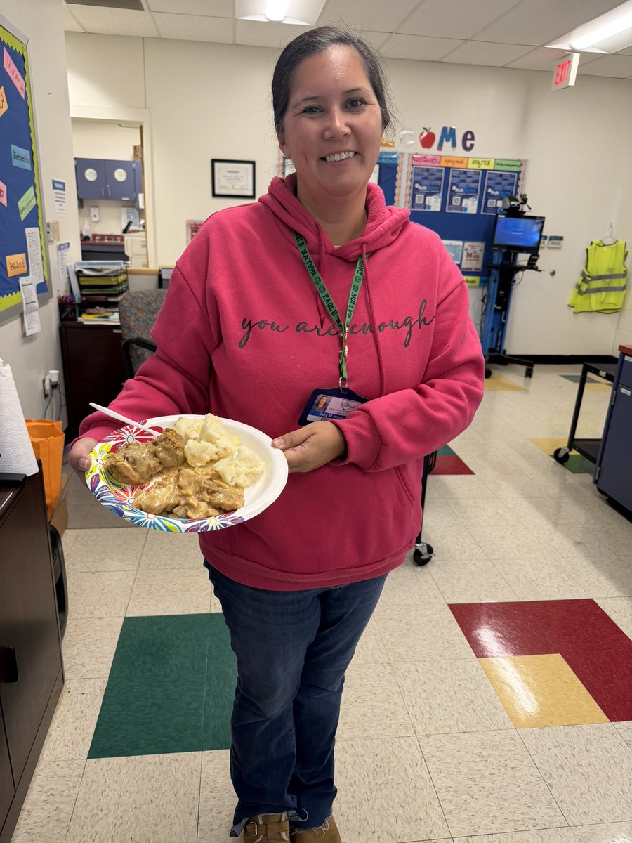 Thankful for Mr Nidal who put aside the best <a href="/eathealthy_MCPS/">Division of Food and Nutrition Services MCPSmd</a> lunch ever - Thanksgiving for lunch! My favorite lunch of the whole year! The care and love put into this meal for students and staff can be felt in every bite. 🦃❤️🦃❤️<a href="/Director_DSLI/">Joe Rubens</a> #MCPSFutureReady