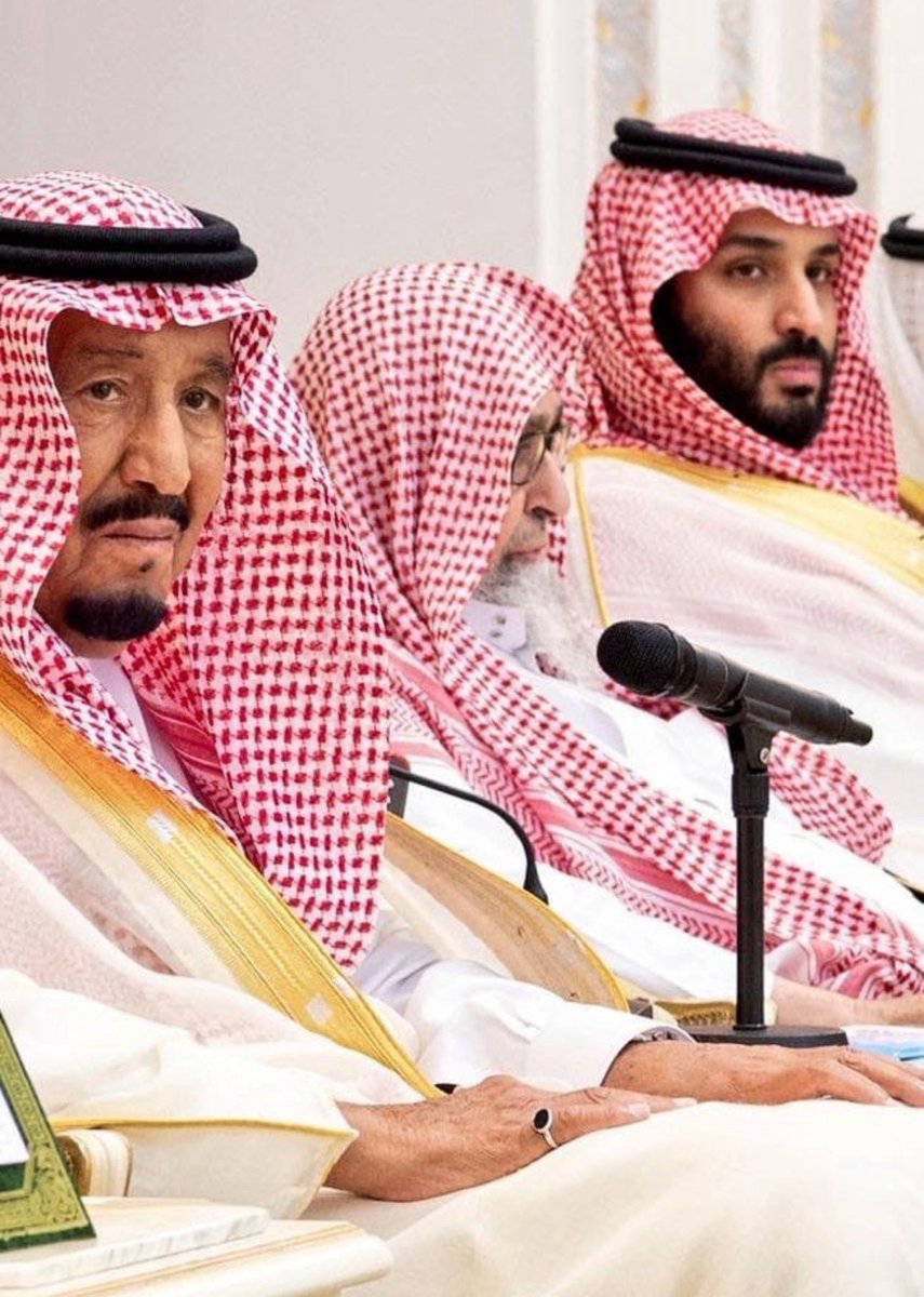 يارب إحفظ لنا ديننا الذي هو عصمة أمرنا وإحفظ لنا قيادتنا الرشيده مصدر عزنا وفخرنا وحاضرنا ومستقبلنا ومستقبل فلذات أكبادنا وكل شيئ بالنسبة لنا وإحفظ شعبنا وشبابنا ورجال أمننا وجنودنا البواسل على كل ثغره وعلماءنا الربانيين علماء الوسطية والإعتدال وإحفظ كل شبر من سعوديتنا العظمى