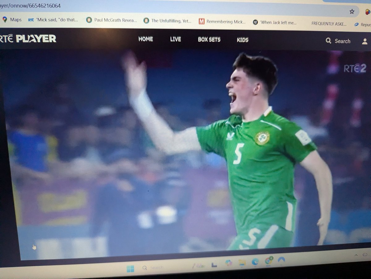 Unbelievable!!!

What a 24 hours it's been....

Ireland are THROUGH to the last 16 - 9 -8 on pens!!!

IRISH FOOTBALL IS BACK, BABY 🇮🇪