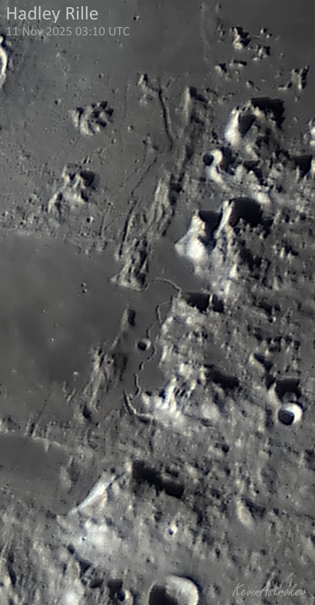 Hadley Rille, landing site of the Apollo 15 mission, and one of my favourite features to try and image.
It's quite tiny, nestled in the foothills of the Apennine mountains, and needs good seeing to get a decent shot.
Taken on Tuesday morning with a C11 scope