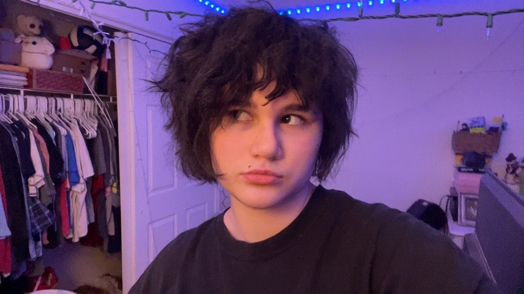 spencer/emmy 🏒🩺🪩 |-/ tweet media