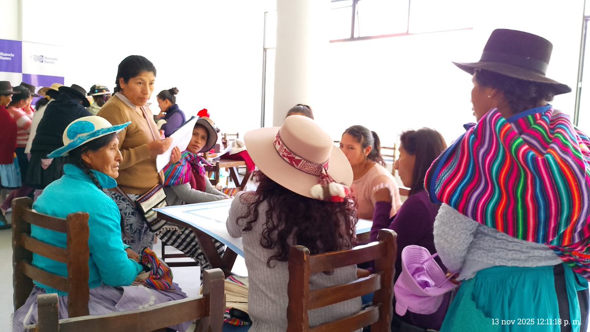 ManuelaRamos's tweet photo. #Huancavelica | Así se vivió en #Acobamba el segundo modulo de la Escuela de Formación para Lideresas ✊🏾
Este es un espacio seguro e intercultural para fortalecer nuestras capacidades, conocer nuestros derechos y construir un futuro libre de violencias 💜 #JuntasSinMiedo https://t.co/8268hgWaVk