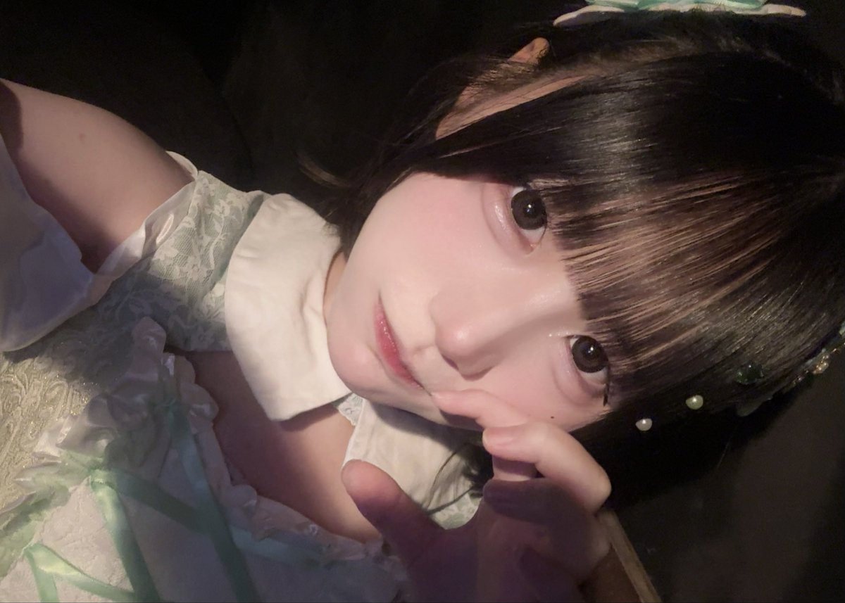 mics_shida's tweet photo. 僭越ながら私誕生日を迎えましてとうとう18歳になりました。
これからも自分の好きを推しを貫き続ける所存であります
 #嶋﨑結花  #綾瀬まい  #真鍋凪咲  #川本笑瑠 https://t.co/9zfmn6Nn1h