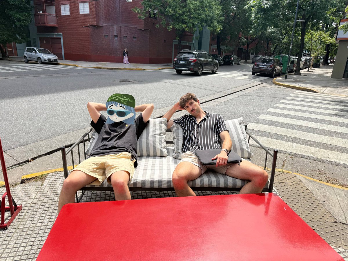 Hugo Montenegro tweet media