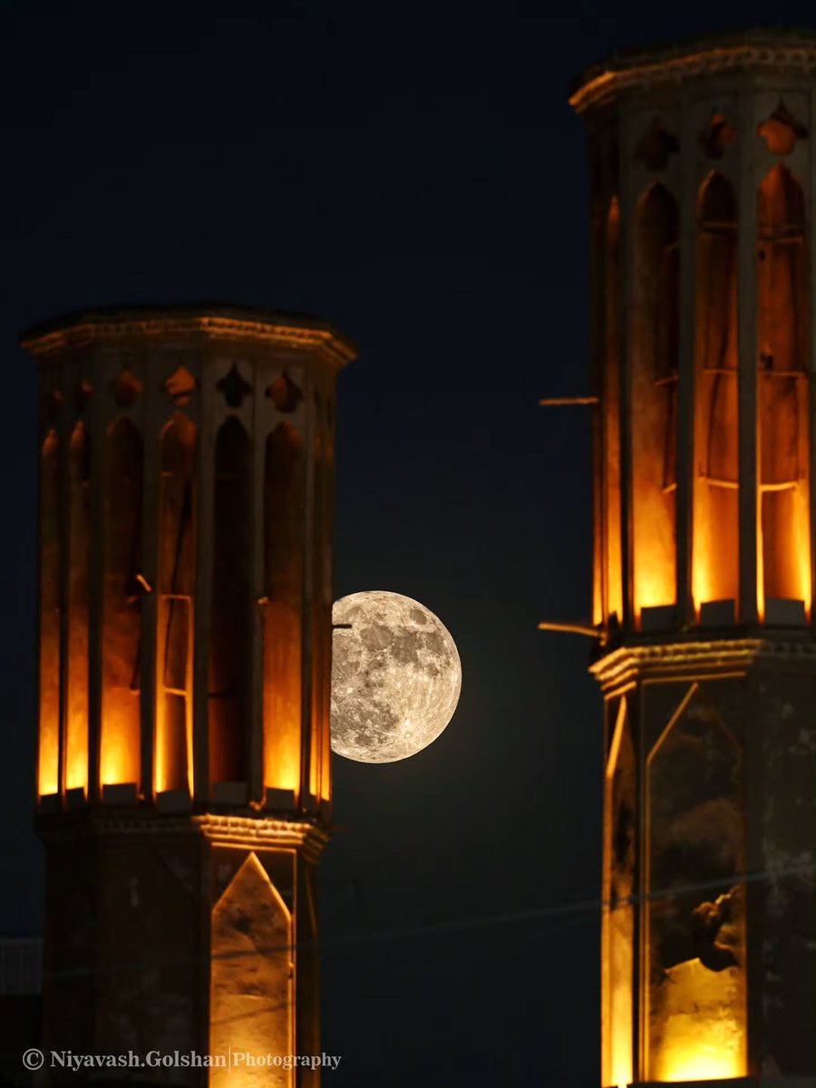 #شکوه_معماری ایرانی، یزد 
عکس: نیاوش گلشن 
#یزد #ایران_ببین