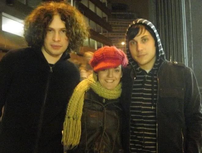 frayily's tweet image. 