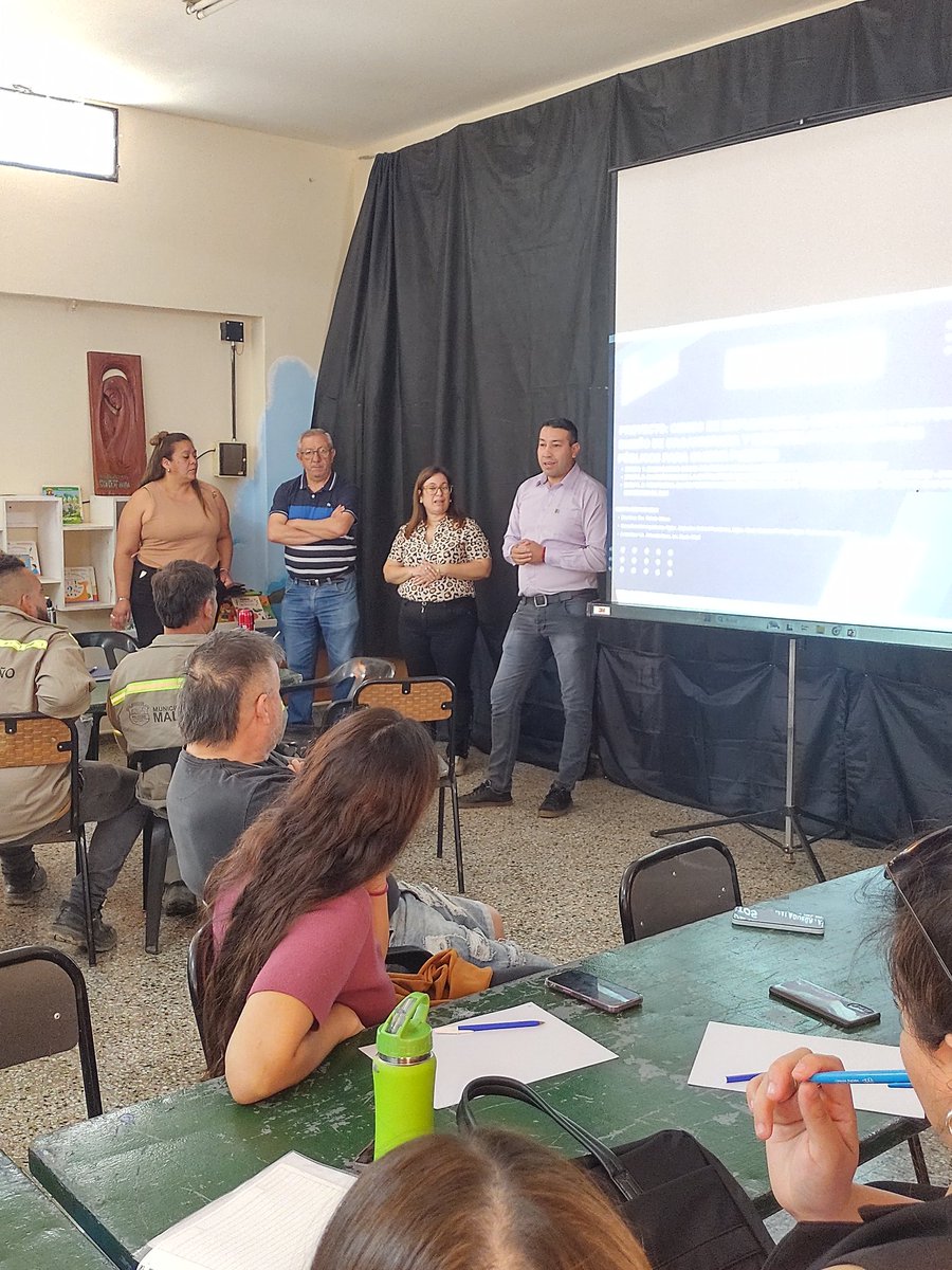 📢 Ya iniciamos el taller participativo en la Municipalidad de Malagueño con la presentación de la propuesta de concursos para el año 2026 con representantes de todos los sectores <a href="/UCCoficial/">Universidad Católica de Córdoba</a> <a href="/CelesteGhiano/">CELESTE GHIANO</a> <a href="/GriseldaIbana/">Griselda Ibaña</a>