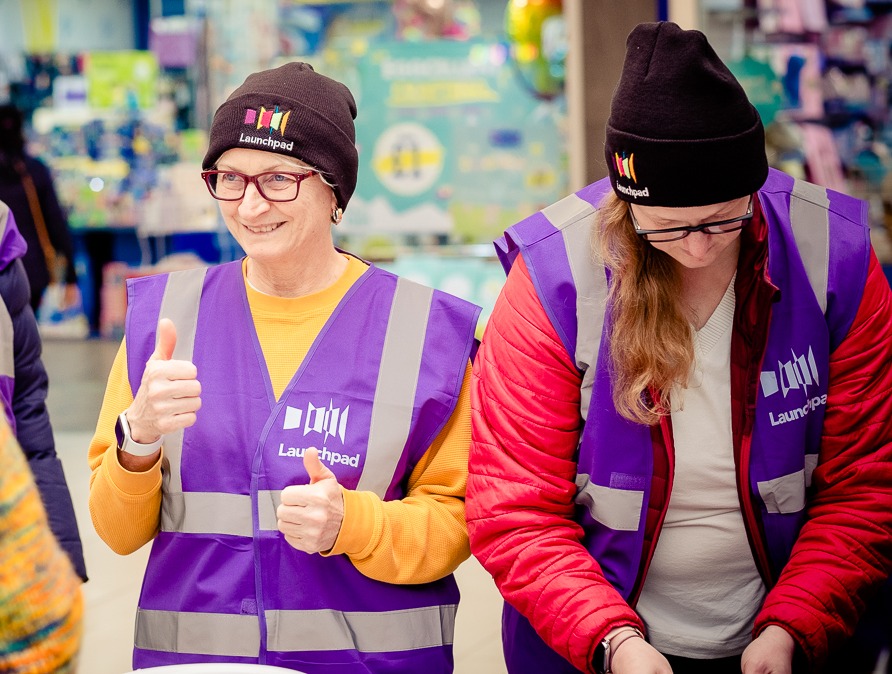 We need volunteers! Join Launchpad and help make a difference: f.mtr.cool/ituijyypgm
#VolunteerWithUs #LaunchpadReading #RdgUK #Charity