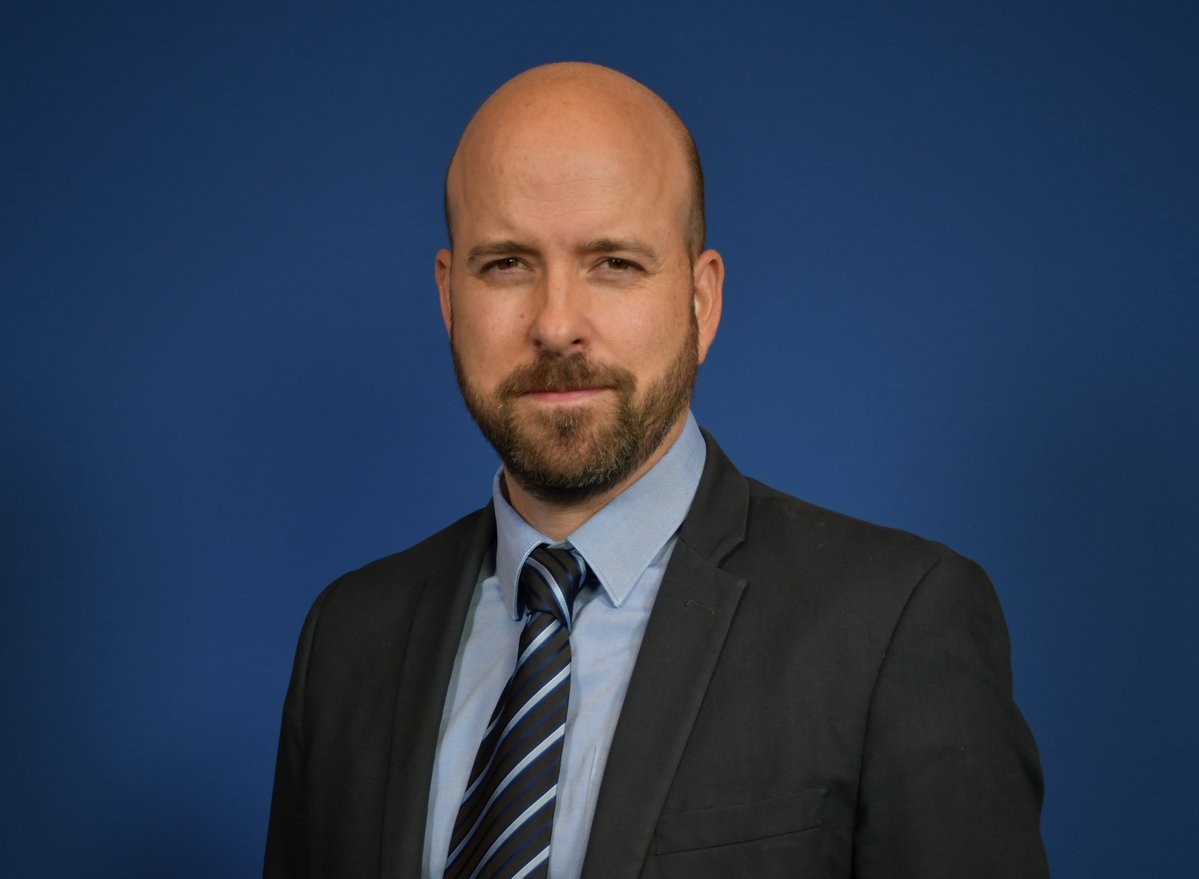 🇨🇳 Le rôle clé de la Chine dans les chaînes de valeur des minerais critiques.

Dans les chaînes de valeur des minerais considérés comme « critiques » ou « stratégiques » par la France et l’Union européenne, la domination actuelle de la Chine se manifeste dans trois domaines :