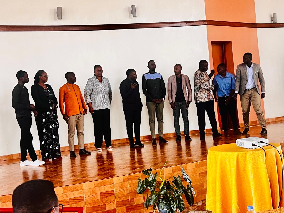RutsiroDistrict's tweet photo. #Rutsiro: Inama y'igihugu y'urubyiruko mu karere ka Rutsiro yaje mu mwanya wa kabiri mu mihigo y'urubyiruko umwaka wa 2024-2025 

umwaka wa 2023-2024 yari yaje ku mwanya wa gatatu.

Rubyiruko, mukomeze umurava muharanire kutadohoka. Dutewe ishema na mwe. @RwandaLocalGov https://t.co/7x1up3wjlp
