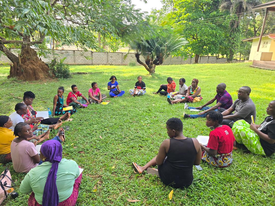 Restless Development Sierra Leone tweet media