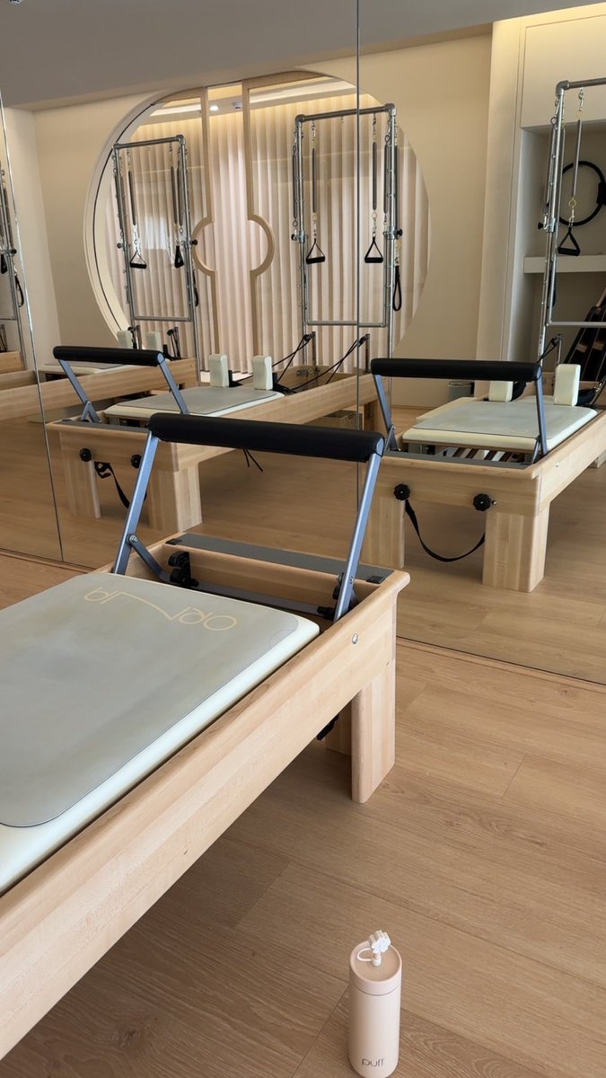 𝖠𝖸𝖠𝖧 tweet media