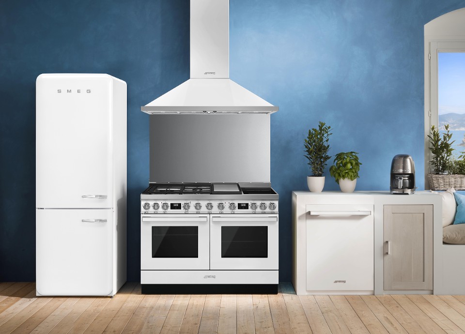 SalesSuperstore's tweet photo. Find the perfect appliance to match your ambition and kitchen design.
🔗 https://t.co/GDpgW0GZc6

#ApplianceSuperstore #SmegCooker #RangeCooker #KitchenDesign #HomeCooking #DreamKitchen https://t.co/bmjW54Puc2