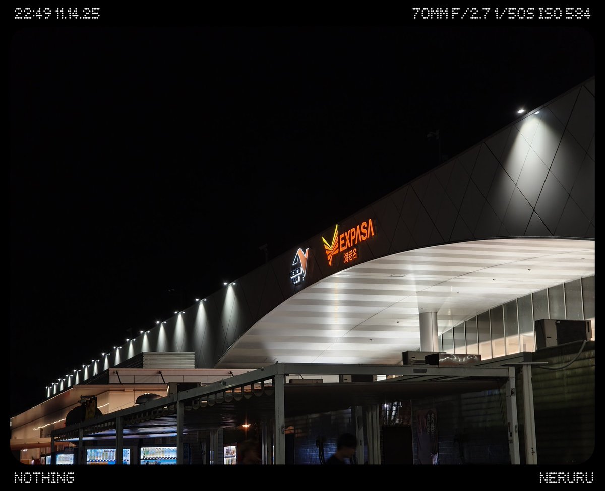 strm_pixelarize's tweet image. EXPASA 海老名