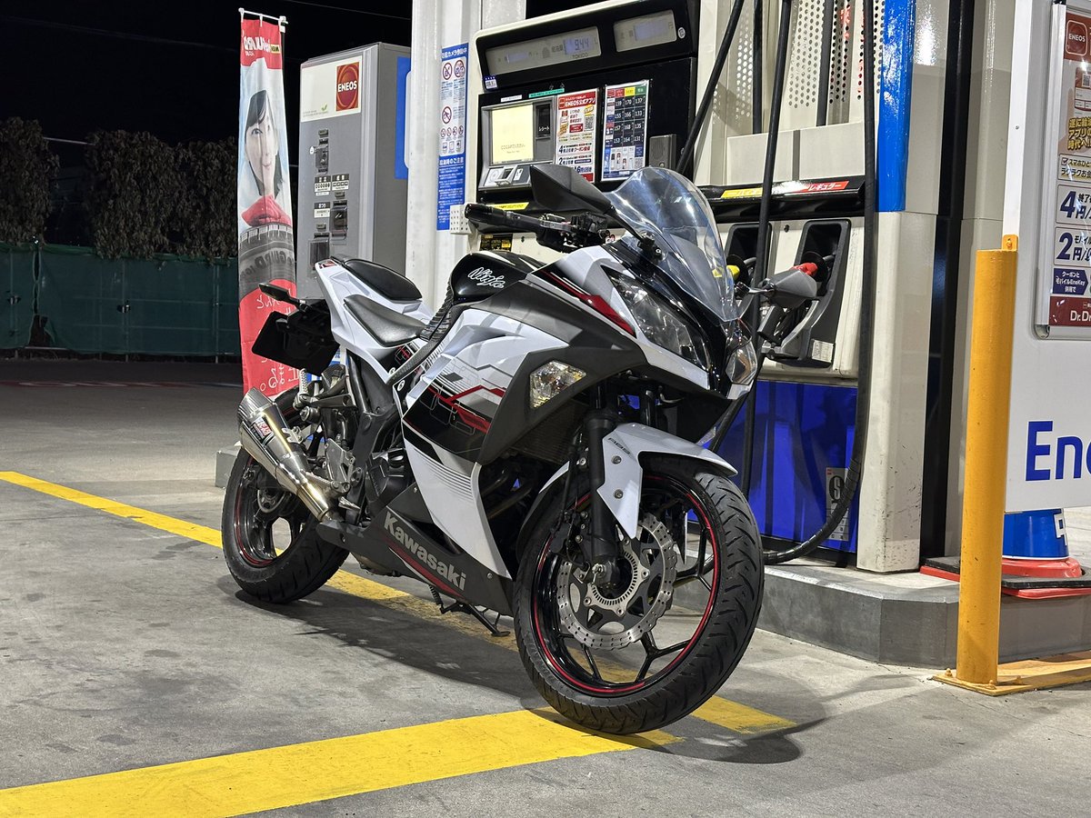 tiny_smokes's tweet image. 久々の夜走り　最高