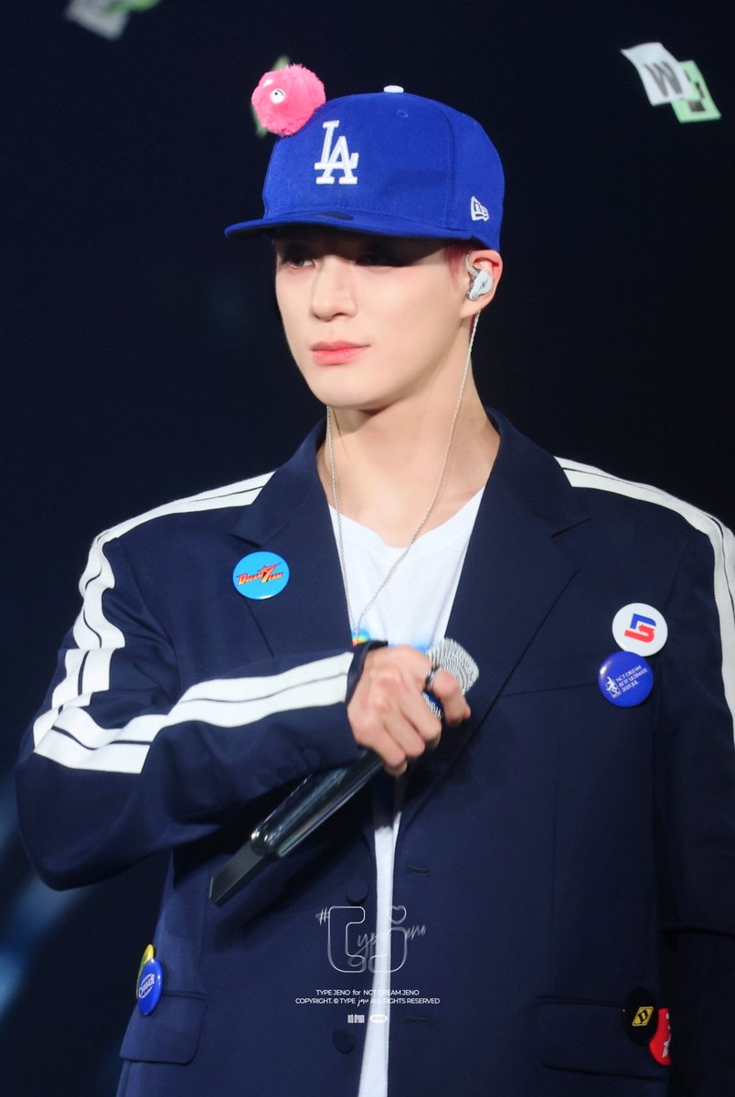 type_jn's tweet image. 251114 모자 때무네 강아지 눈이 안 보여잉...🥹
#제노 #JENO #NCTDREAM #NCT 
@NCTsmtown_DREAM