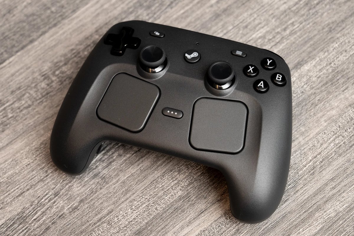 Steam Controller Considerations!

For those who are either put off by the new Steam Controller’s aesthetics, or just confused as to why those trackpads are there in the first place, here’s some info which might clear things up.

As with my Steam Machine post, this is not based on