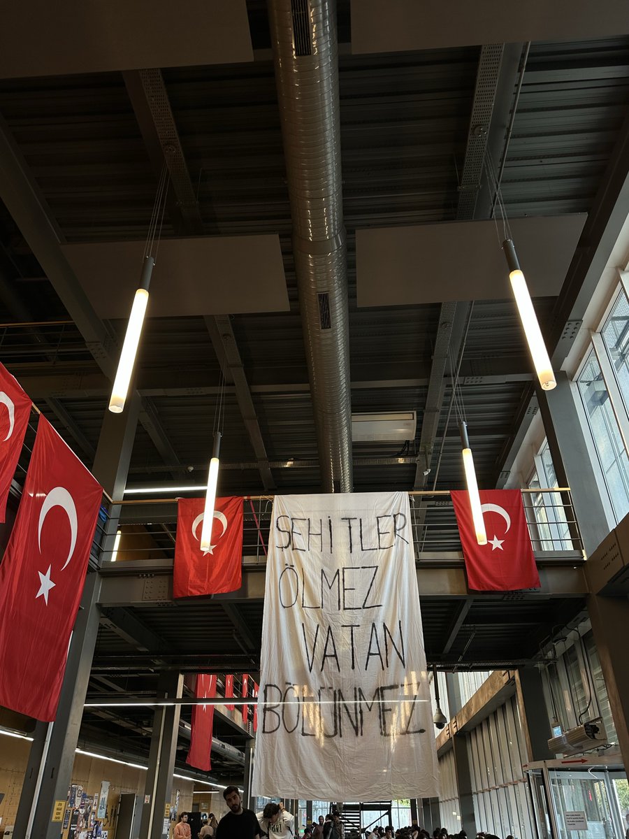 atechnicalbee's tweet image. Canım okulum