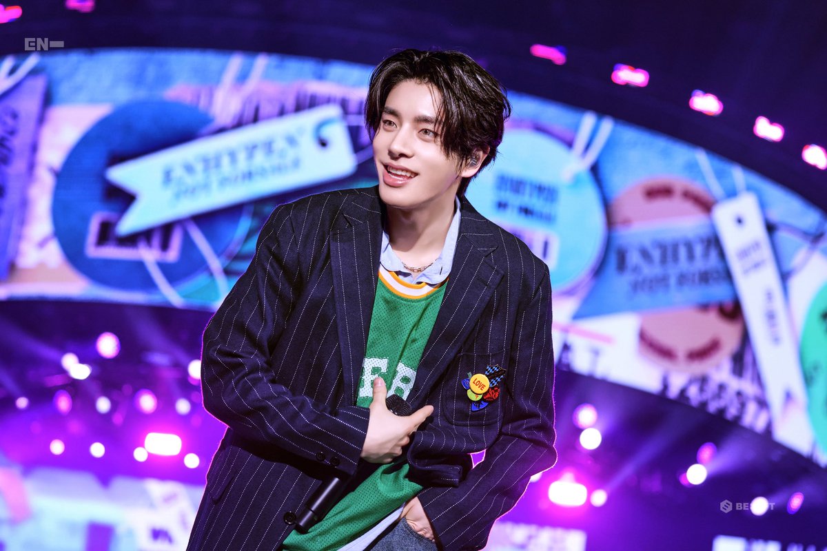 15ARCHIVEz's tweet image. WALK THE LINE PHOTO SKETCH 
#제이크 #JAKE