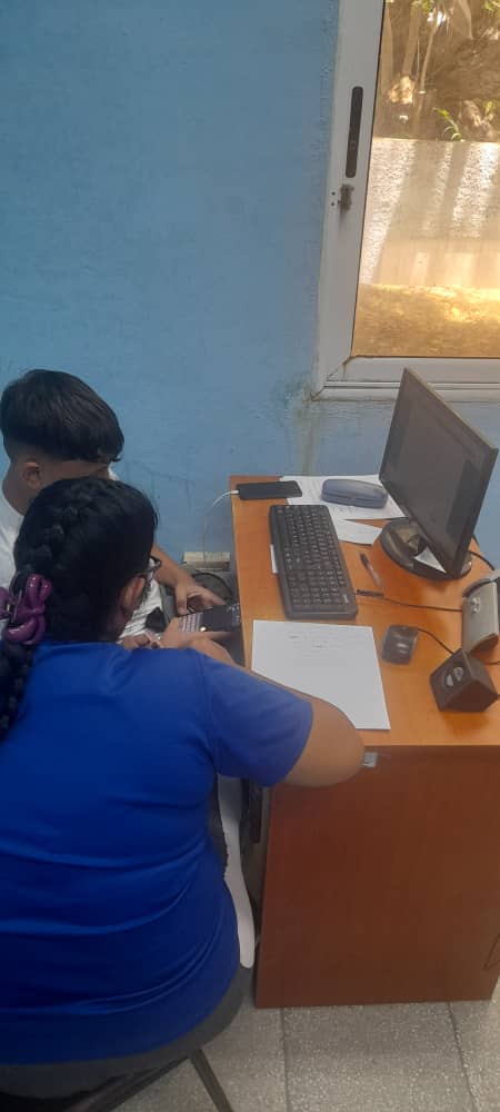 Asesoría e implementación del uso de los códigos QR de #Enzona y #Transfermovil para los actores económicos del municipio.
#JovenClubSantaClara #JovenClubXCuba
