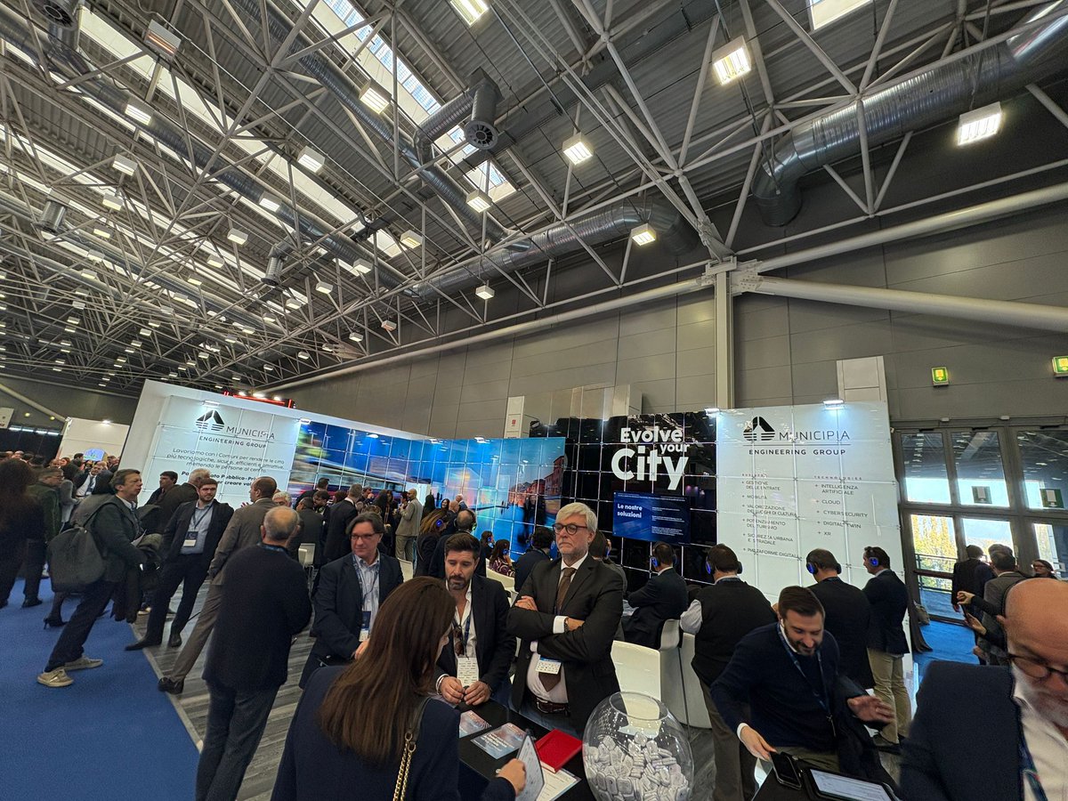 Municipia_Spa's tweet image. Si è conclusa l&apos;Assemblea @comuni_anci. Grazie a chi è passato al nostro stand per scoprire come Intelligenza Artificiale e tecnologie di frontiera possano trasformare il governo locale, rendendo i territori più smart e i servizi vicini ai cittadini. Arrivederci al prossimo anno!