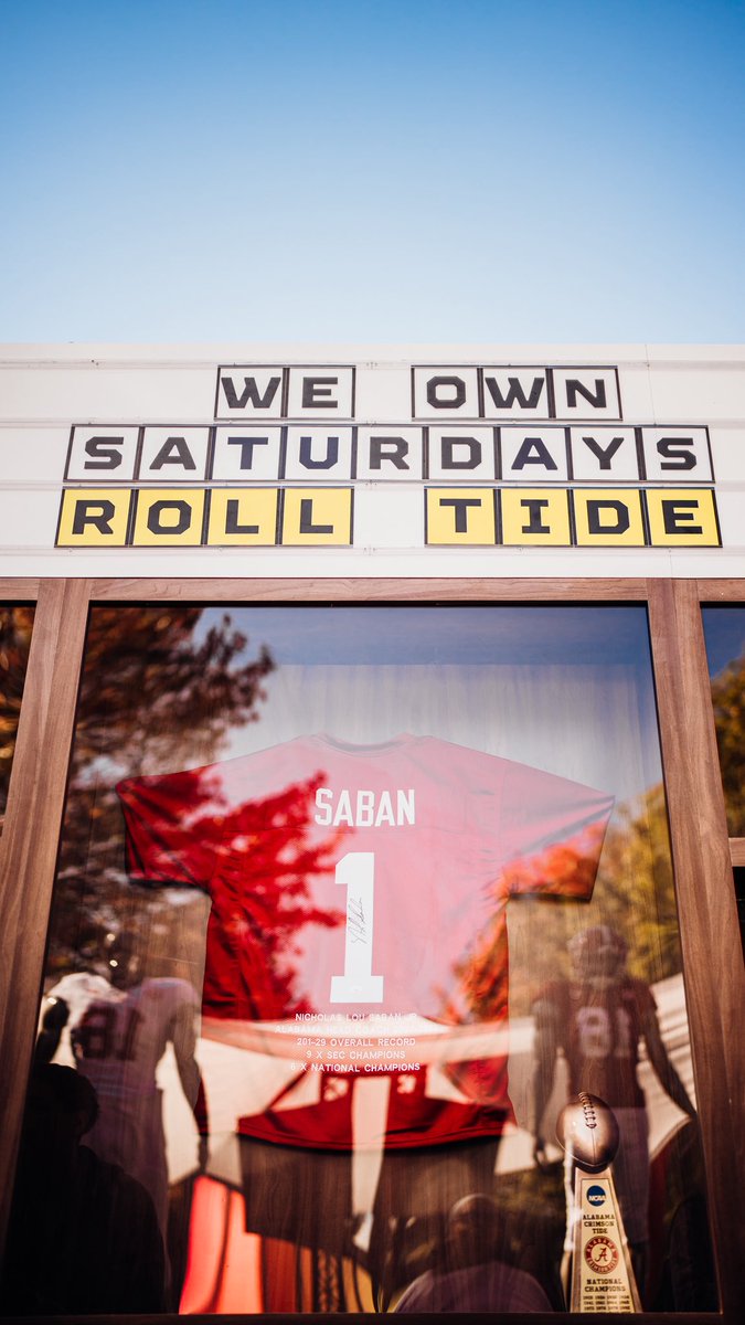 EASPORTSCollege's tweet image. 📍BAMA 

Tap in today for the @PapaMeagzz vs. @yunggravy H2H live stream. Drops are active! 

Full schedule: x.ea.com/87296