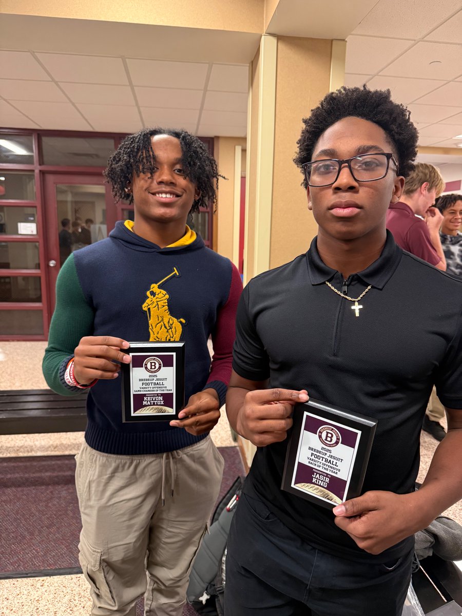 So grateful to have another healthy season at Brebeuf.  We faced many challenges and a lot of adversity due to injuries and our numbers, but we still pushed through. No matter what was thrown at us, we still made it a reason to play our hardest out on the field.  I am honored to