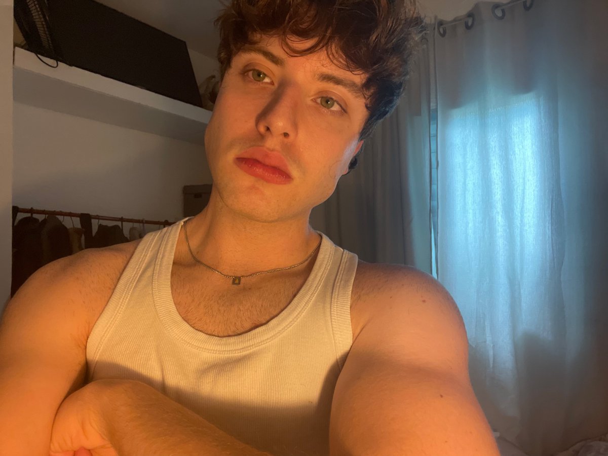 neomorphh's tweet image. algo a falar 🙋