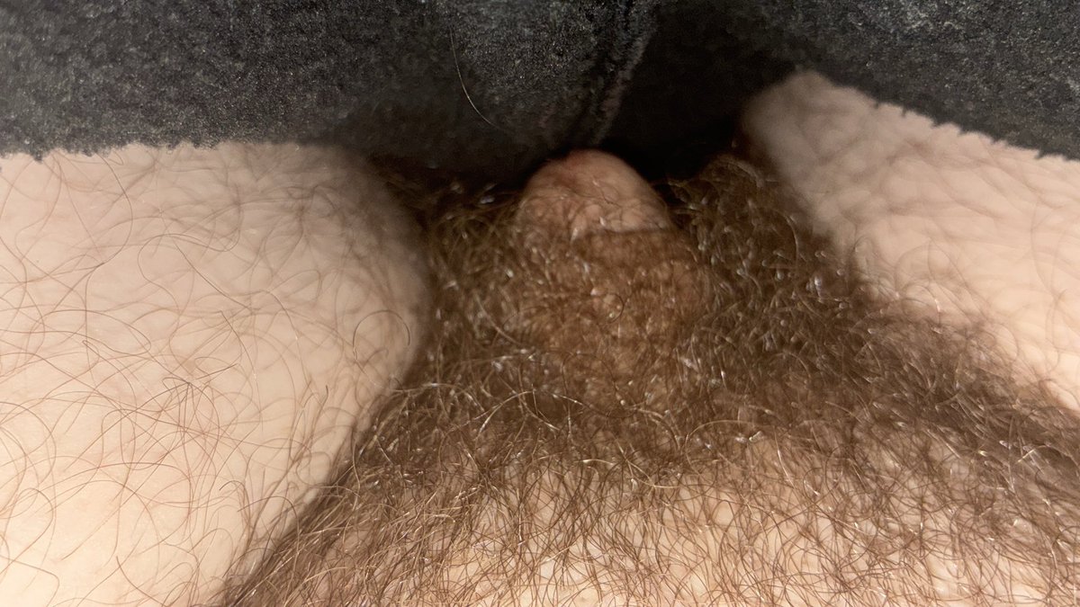 fhsjfbd78784's tweet photo. Someone peg me before my pathetic virgin dick ever feels pussy https://t.co/sxJYLqZtwY