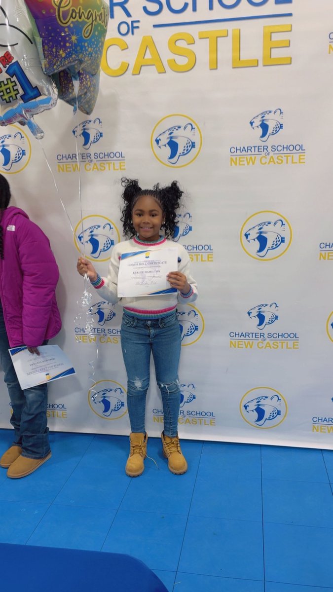 sukii_hana's tweet image. My 9 year old is a honor roll student for the third year🥳♥️✨