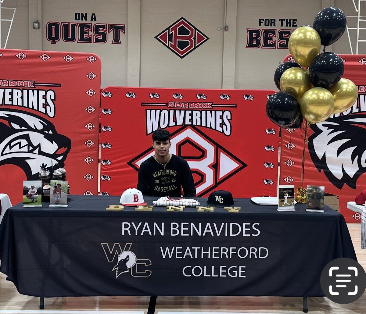 RyanBenavides26's tweet image. Signed! Let’s go Coyotes!! Can’t wait to get started!
@TRock01 @JudKinzy @hustlelegend