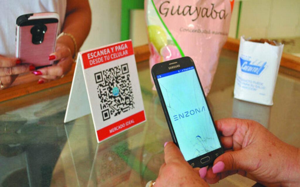JCSantaClara's tweet photo. Campaña #JovenClubXCuba continúa por los consejos populares de Santa Clara.
#JovenClubSantaClara https://t.co/M4EzzHdacN