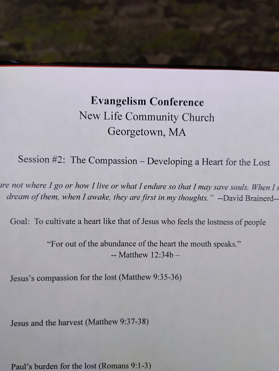 Waiting for a flight to Boston for a weekend of evangelism training with New Life Community Church in Georgetown. The first two sessions are tonight. 🙏 for the reviving of New England.