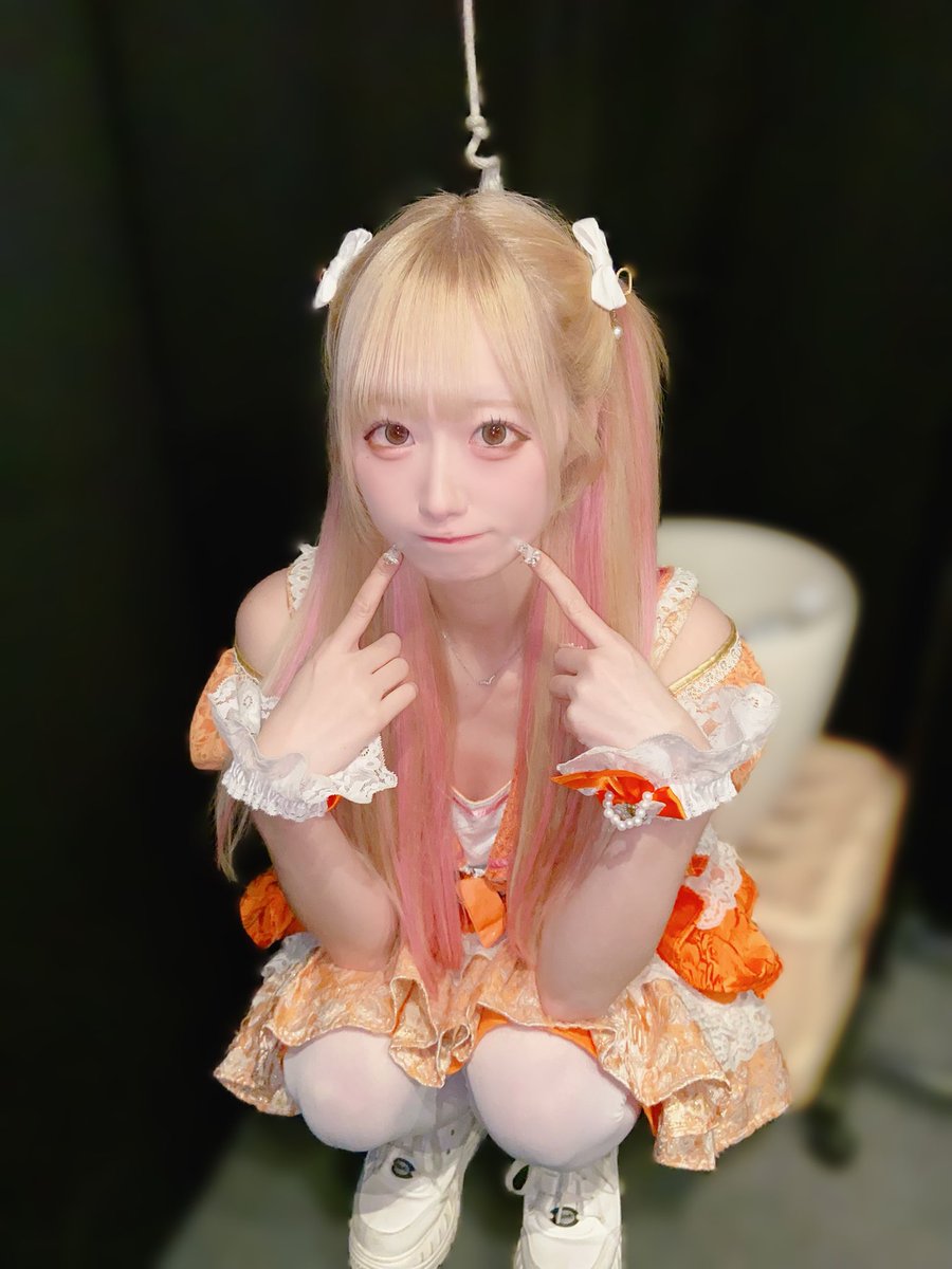 ねねねページ 山口ねね☕🎀【わらふく】1118デビューライブ (@warafuku_nene