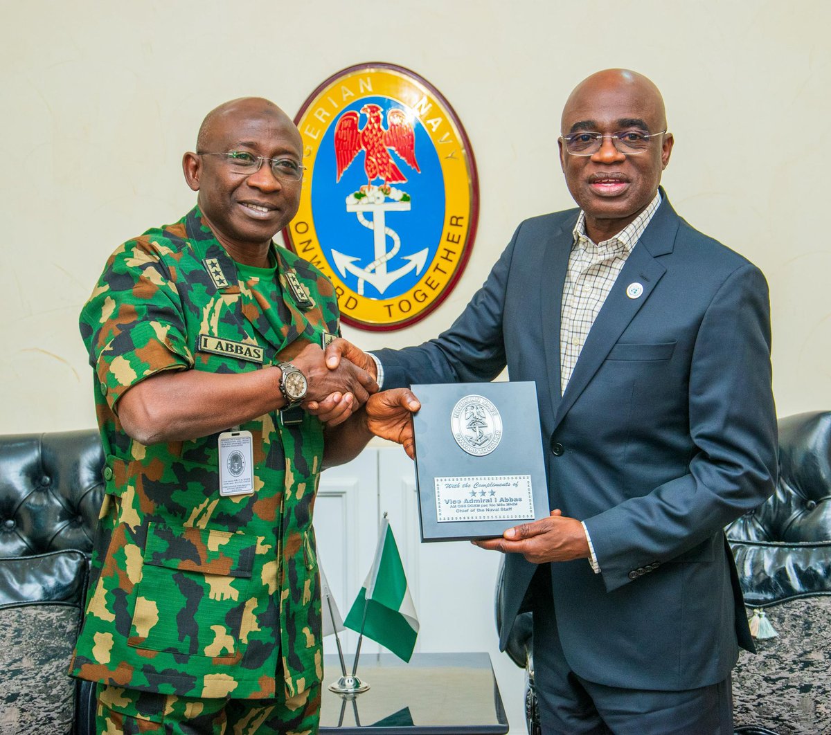 Today, I visited the Chief of Naval Staff, Vice Admiral Idi Abass, at the Naval Headquarters in Abuja to express my appreciation for his recent visit to Benue State and his renewed commitment to strengthening security collaboration with our state.