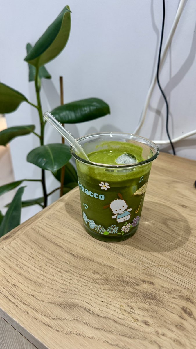 _saraa9's tweet photo. 😌💚💚 https://t.co/6pxSOn88rO