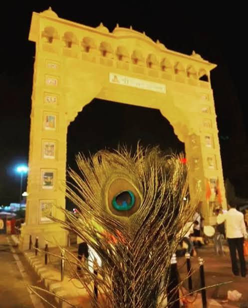 Komal_5111's tweet image. हारे का सहारा बाबा श्याम हमारा 🙏❤️‍🩹

       🙏 जय श्री श्याम बाबा 🙏