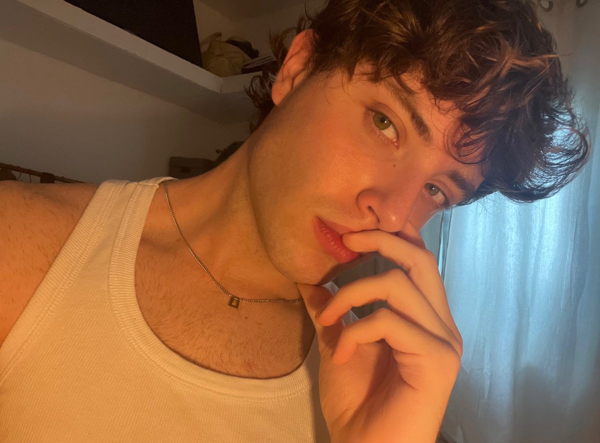 neomorphh's tweet image. algo a falar 🙋